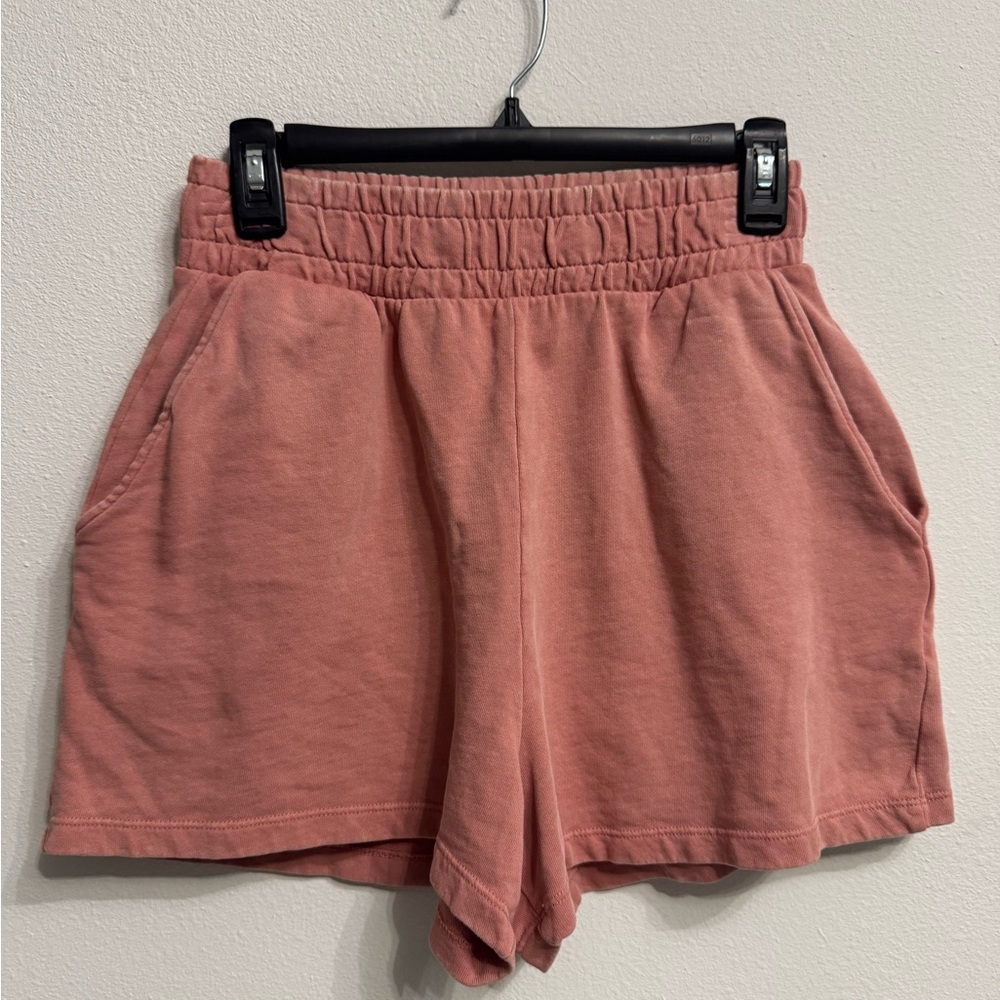 ZARA Relaxed High-Waist Women's Shorts in Dusty Rose